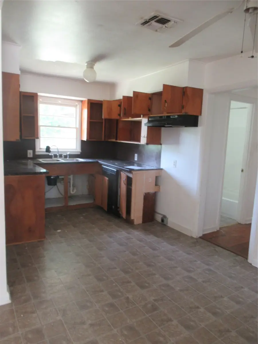 3237 Murphy Street, Bossier City, LA 71112 - #3