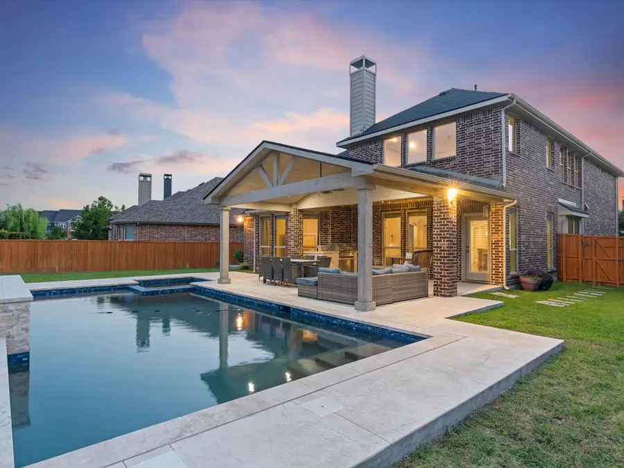 817 Winehart Street, Lewisville, TX 75056 - #3