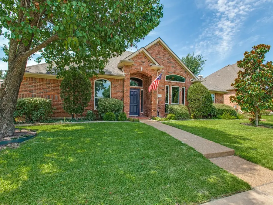 9502 Valley Lake Lane, Irving, TX 75063 - #2