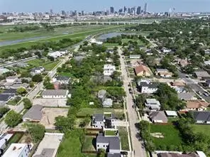 1703 Homeland Street, Dallas, TX 75212