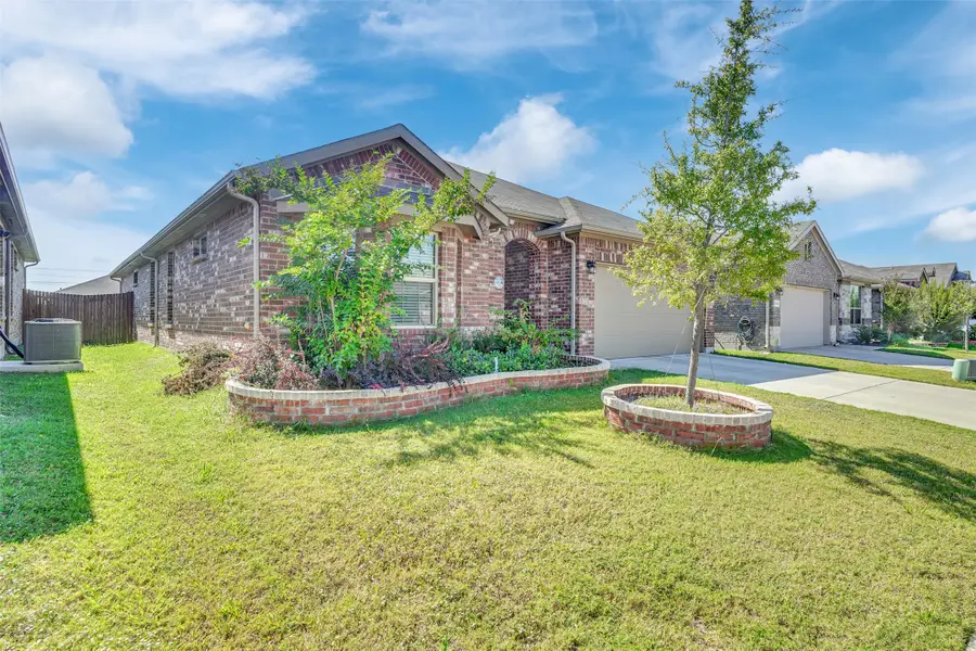 1120 Gillespie Drive, Justin, TX 76247 - #2