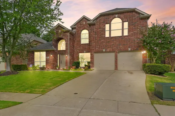 903 Fountain Drive, Wylie, TX 75098