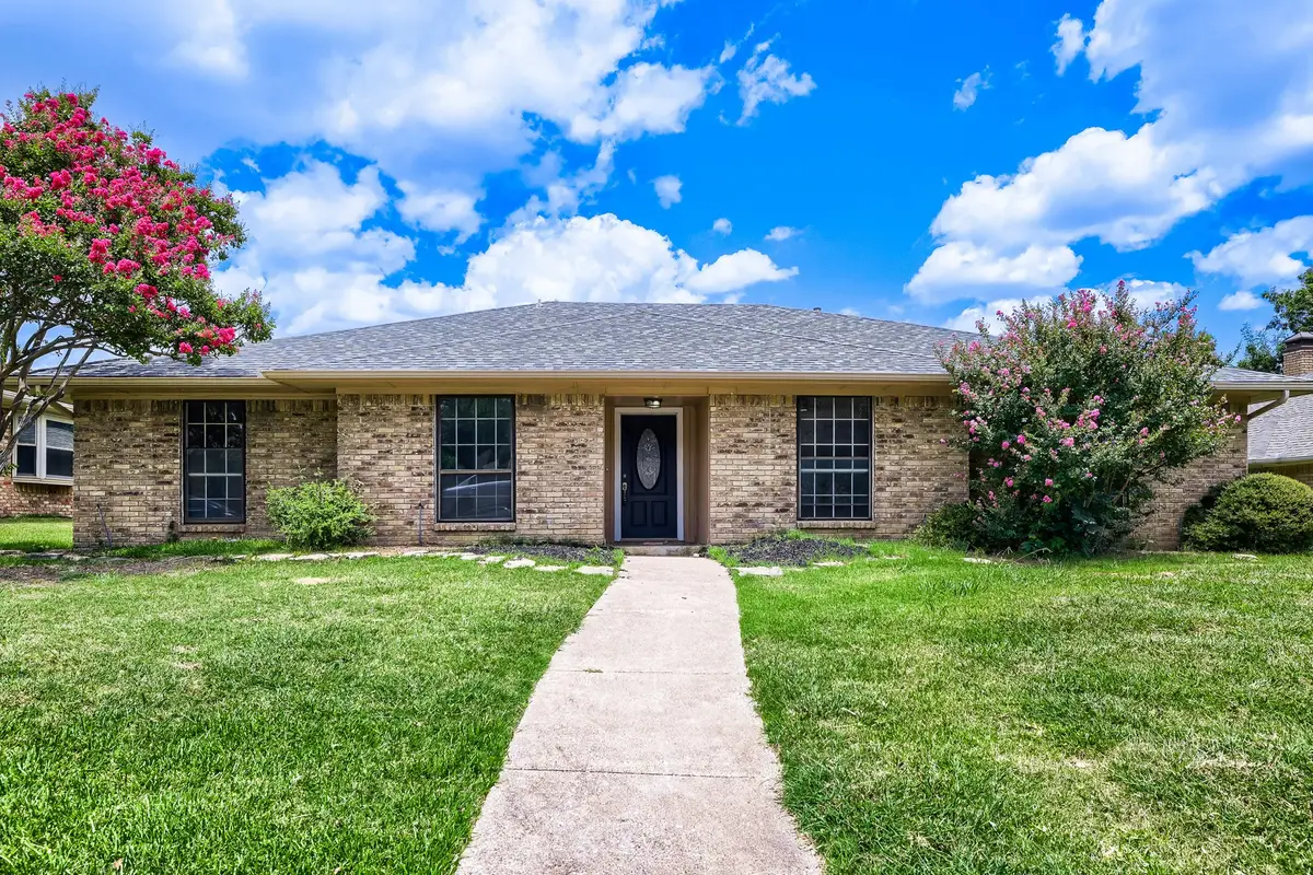 1949 Chesham Drive, Carrollton, TX 75007 - #1