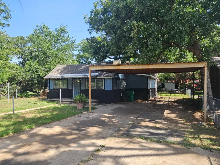 4021 Hollis Street, Haltom City, TX 76111 - #2