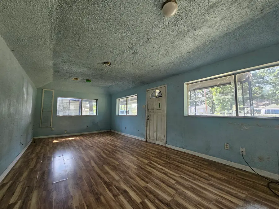 4021 Hollis Street, Haltom City, TX 76111 - #3