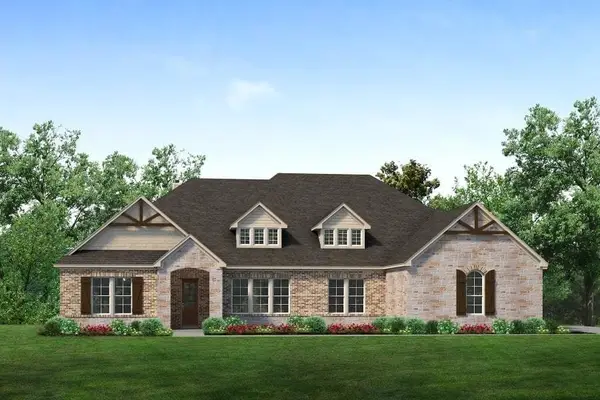 713 Water Side Drive, Van Alstyne, TX 75495