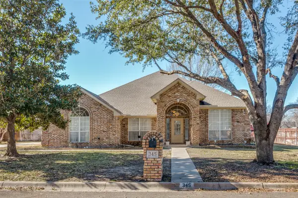 345 Huggins Drive, Springtown, TX 76082