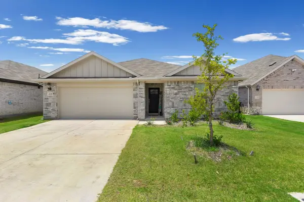 220 Sugarlands Drive, Greenville, TX 75402