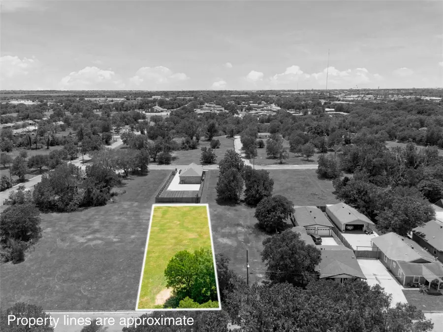 2621 S 7th Street, Waco, TX 76706 - #3