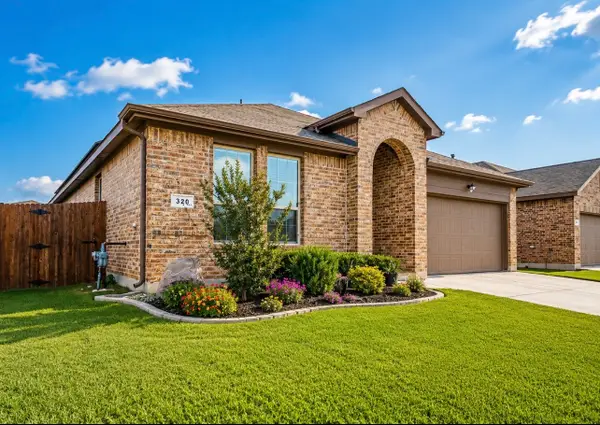 320 Grassland Drive, Denton, TX 76210