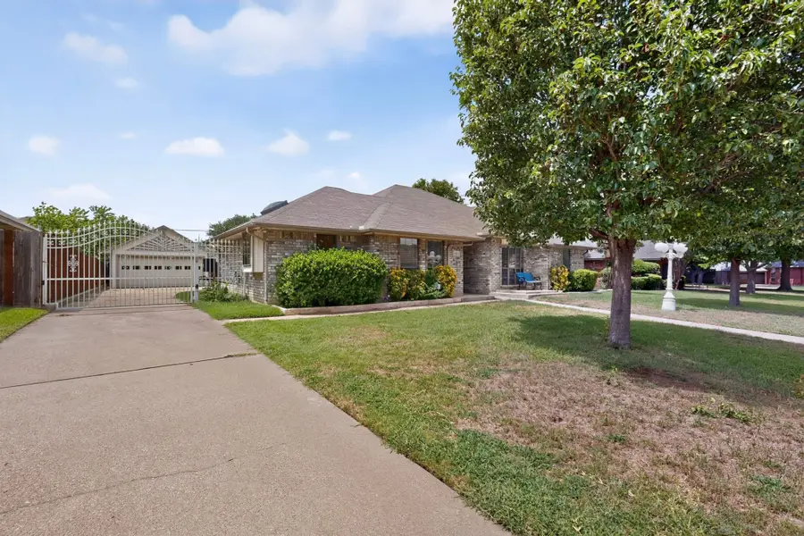 137 Brushy Mound Road, Burleson, TX 76028 - #2
