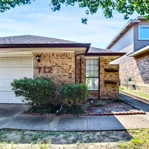712 Via Miramonte, Mesquite, TX 75150