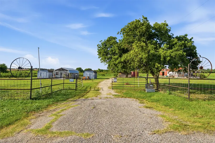 4554 Eddy Gatesville, Moody, TX 76557 - #2