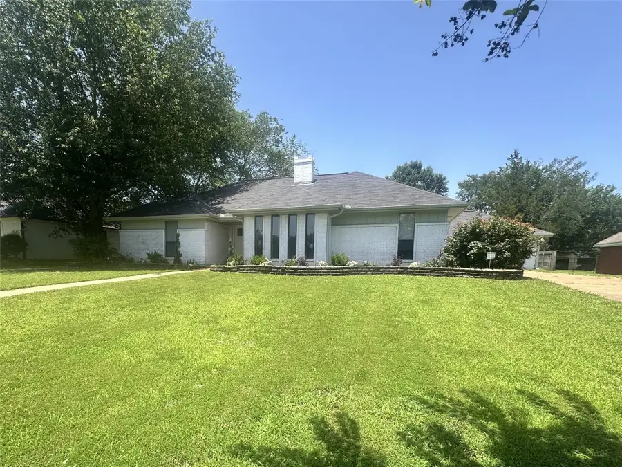 7245 Wendy Drive, Paris, TX 75462 - #2
