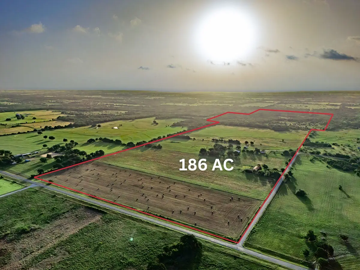 207 Cr-1750, Chico, TX 76431 - #1