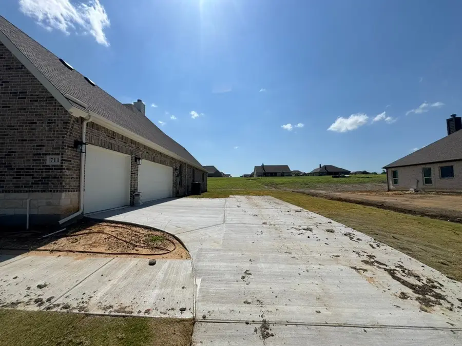 711 Water Side Drive, Van Alstyne, TX 75495 - #3