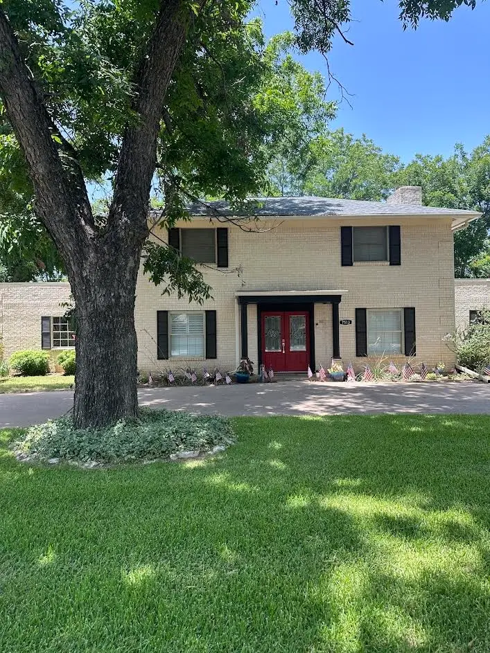7513 Ravenswood Road, Granbury, TX 76049 - #1
