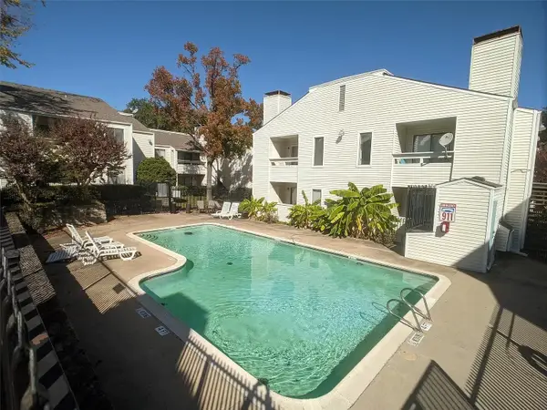 7431 Holly Hill Drive #206, Dallas, TX 75231