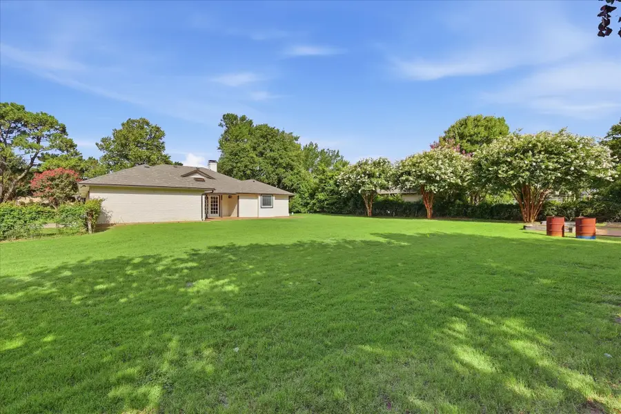 205 N Forest Lane, Double Oak, TX 75077 - #2