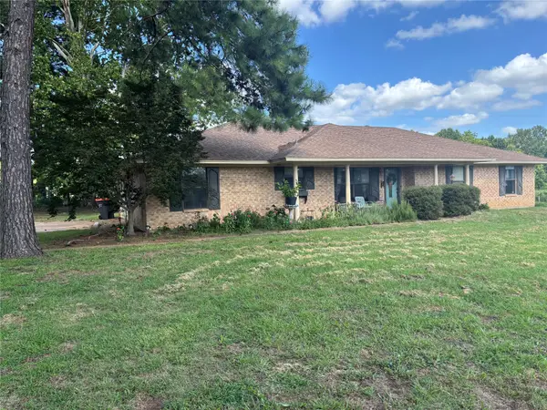 610 46th Street Ne, Paris, TX 75462
