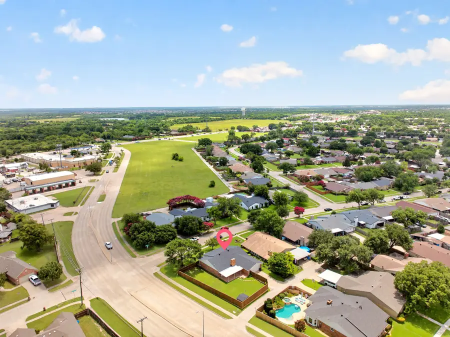 4333 Woodbluff Drive, Mesquite, TX 75150 - #3