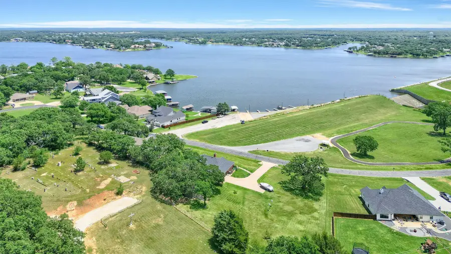 117 Kiowa Drive S, Lake Kiowa, TX 76240 - #3
