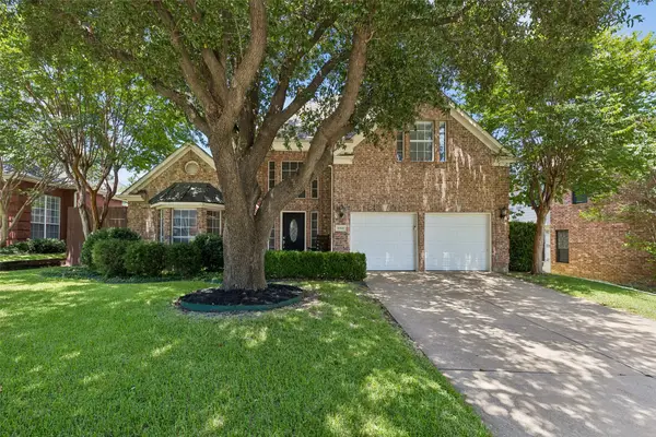 2416 Bonham Trail, Grapevine, TX 76051