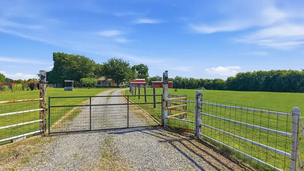 10815 State Highway 56, Sherman, TX 75090