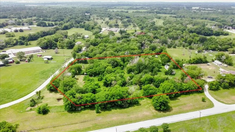 107 N Commerce Street, Kemp, TX 75143 - #2