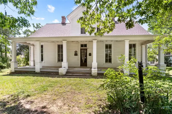 4611 Kelton Drive, Dallas, TX 75209