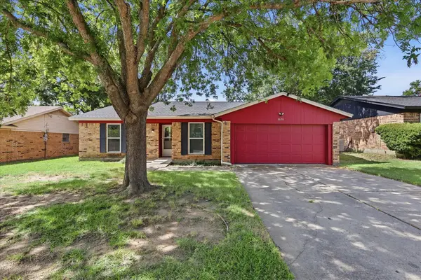 5670 Philadelphia Court, Watauga, TX 76148