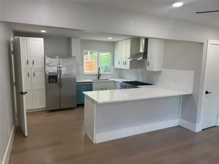 1123 Hansboro Avenue, Dallas, TX 75224 - #2