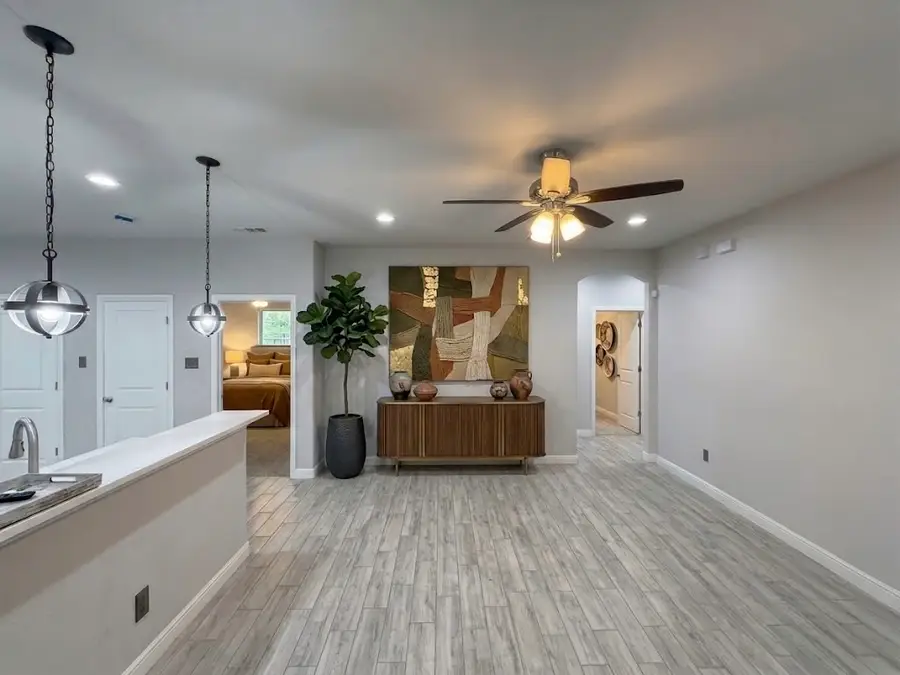 2655 Jennings Avenue, Dallas, TX 75216 - #3