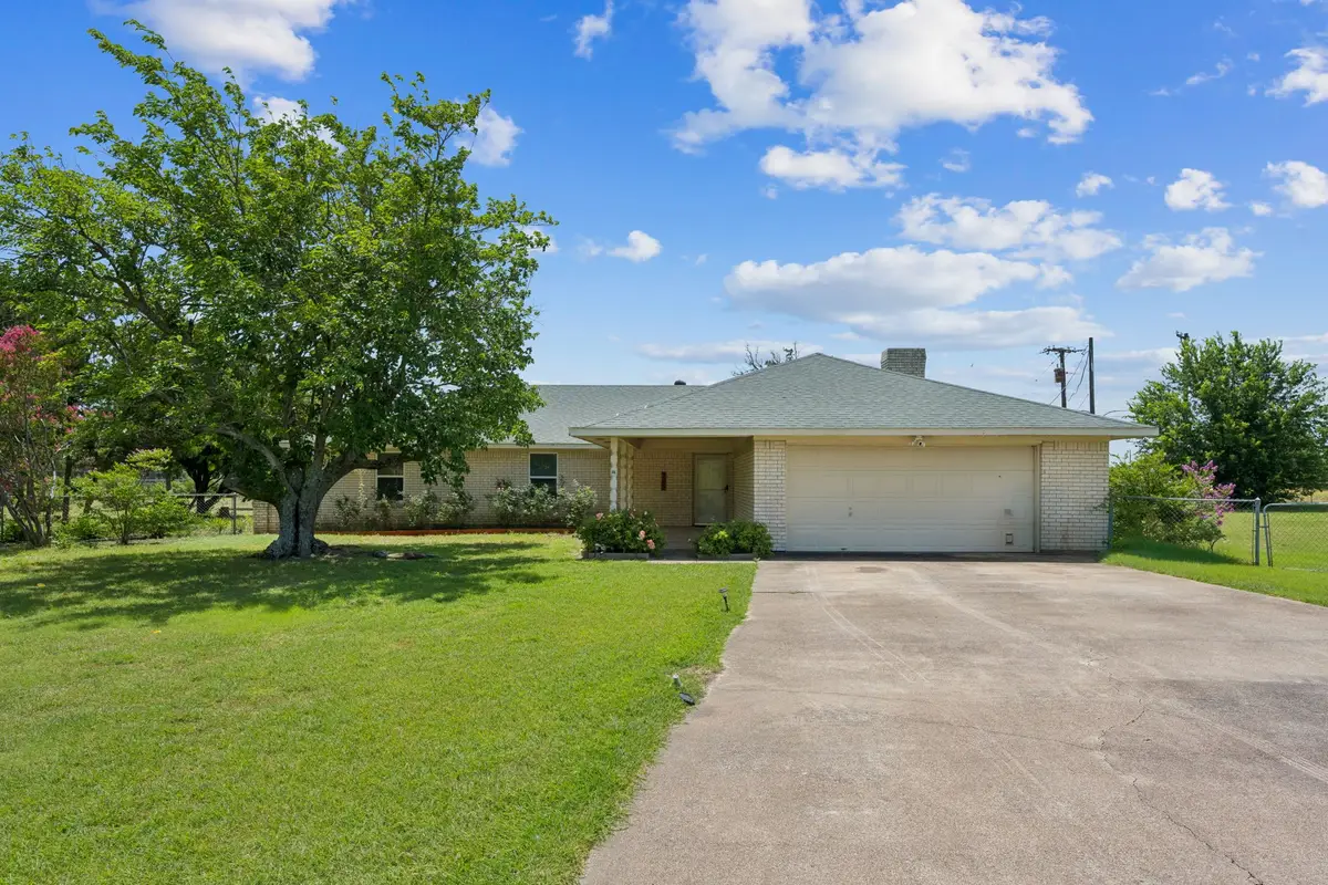700 Panorama Loop, Waxahachie, TX 75165 - #1