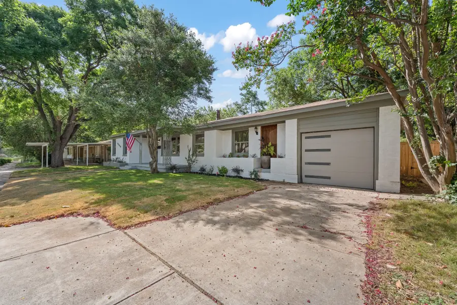 5749 Aton Avenue, Westworth Village, TX 76114 - #3