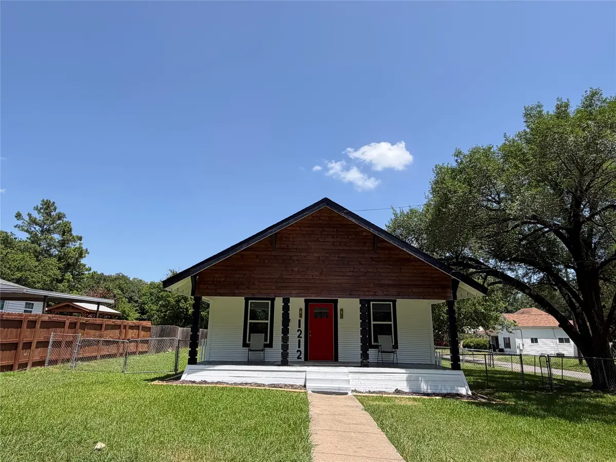 1212 Earl Street, Commerce, TX 75428 - #1
