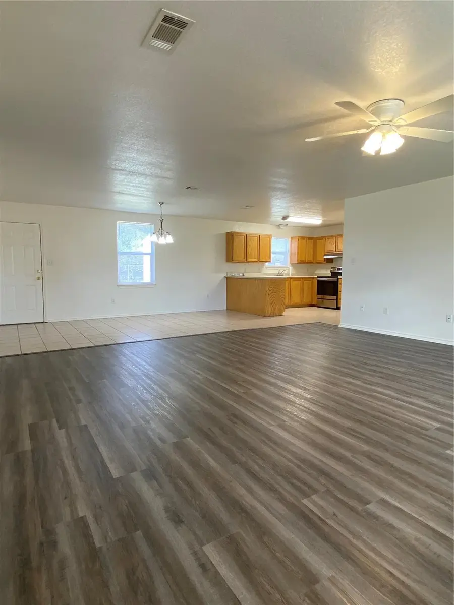 4406 Bobbie Ann Drive, Granbury, TX 76049 - #3