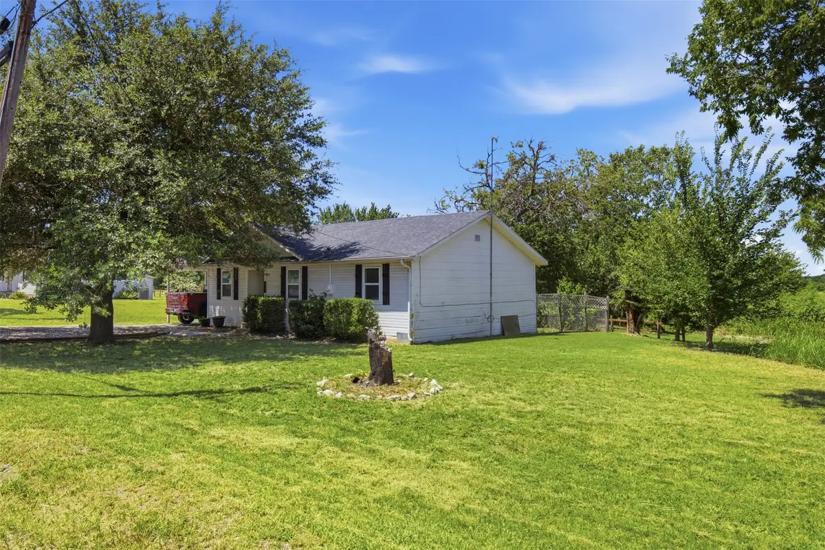313 N Church Street, Blue Ridge, TX 75424 - #1