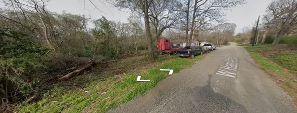 809 W Hamlett Street, Palestine, TX 75803