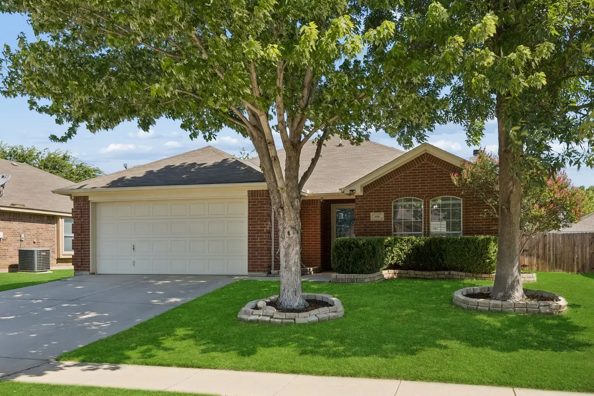616 Steerman Court, Saginaw, TX 76179 - #1