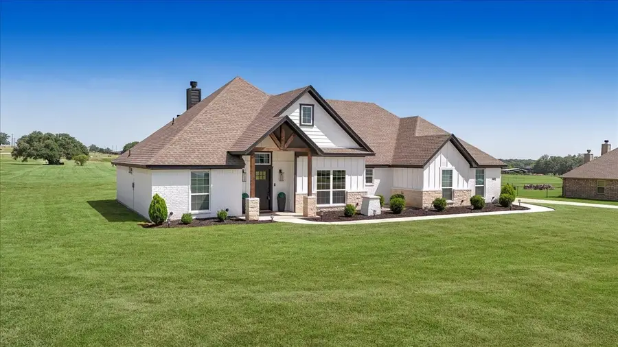 1005 Paradise Parkway, Poolville, TX 76487 - #3