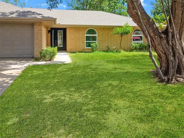 6451 Franwood Terrace, Fort Worth, TX 76112