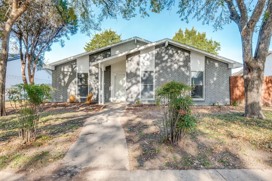 8507 Baumgarten Drive, Dallas, TX 75228 - #2