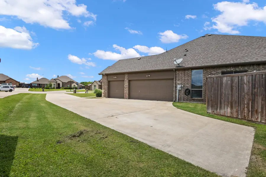 413 Green Ct, Josephine, TX 75173 - #2