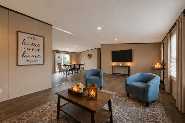 139 Lark Meadow Drive, Runaway Bay, TX 76426