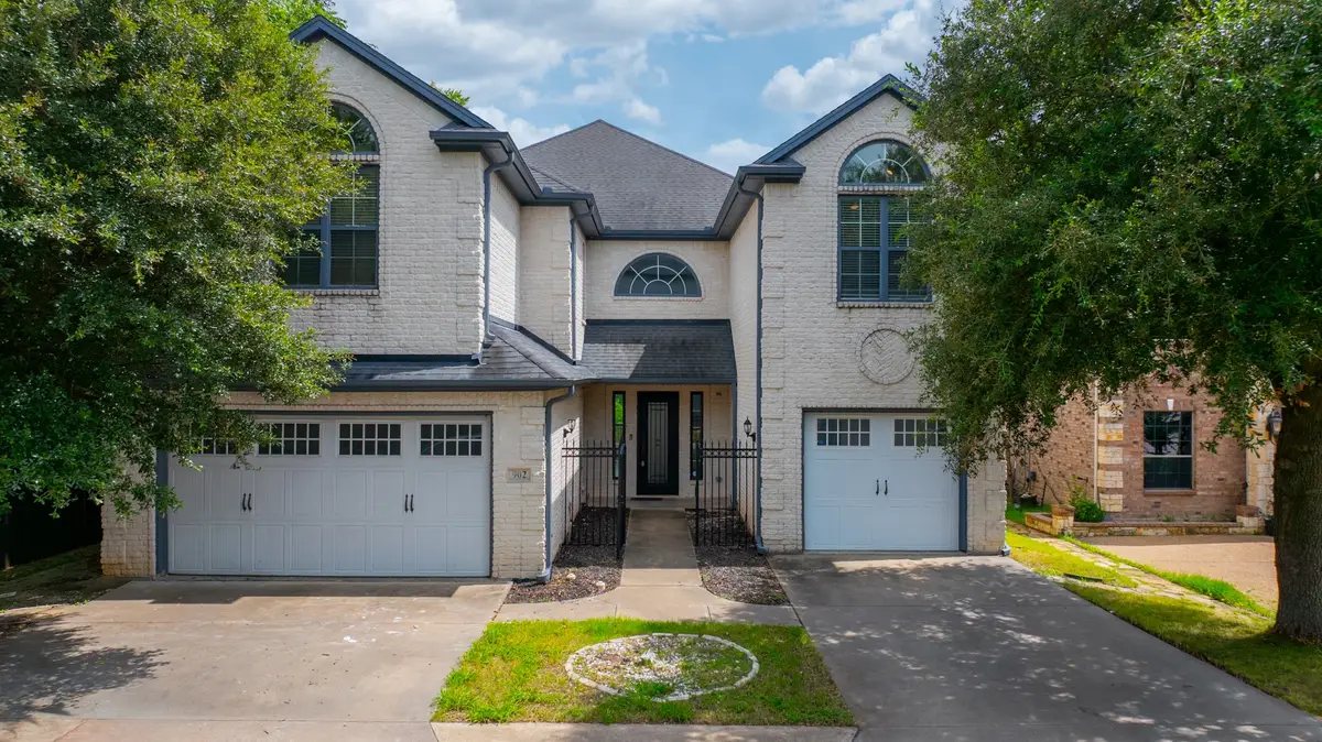 902 Saint George Place, Desoto, TX 75115 - #1