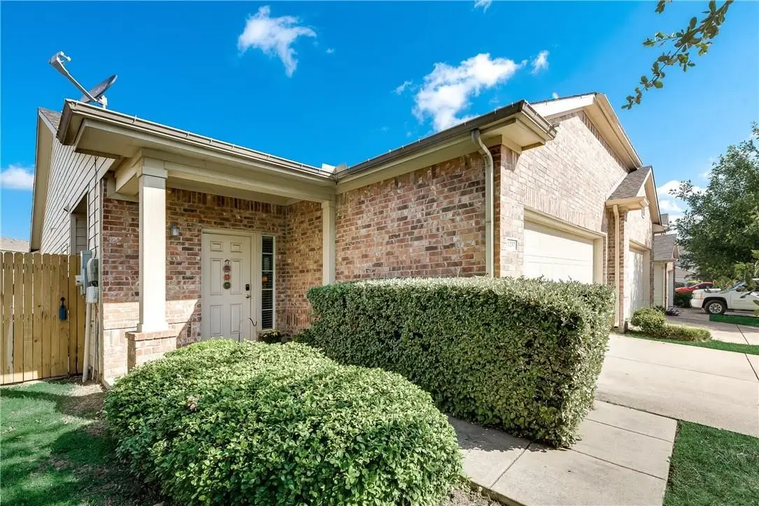 1237 Grand Central Parkway, Fort Worth, TX 76131 - #1