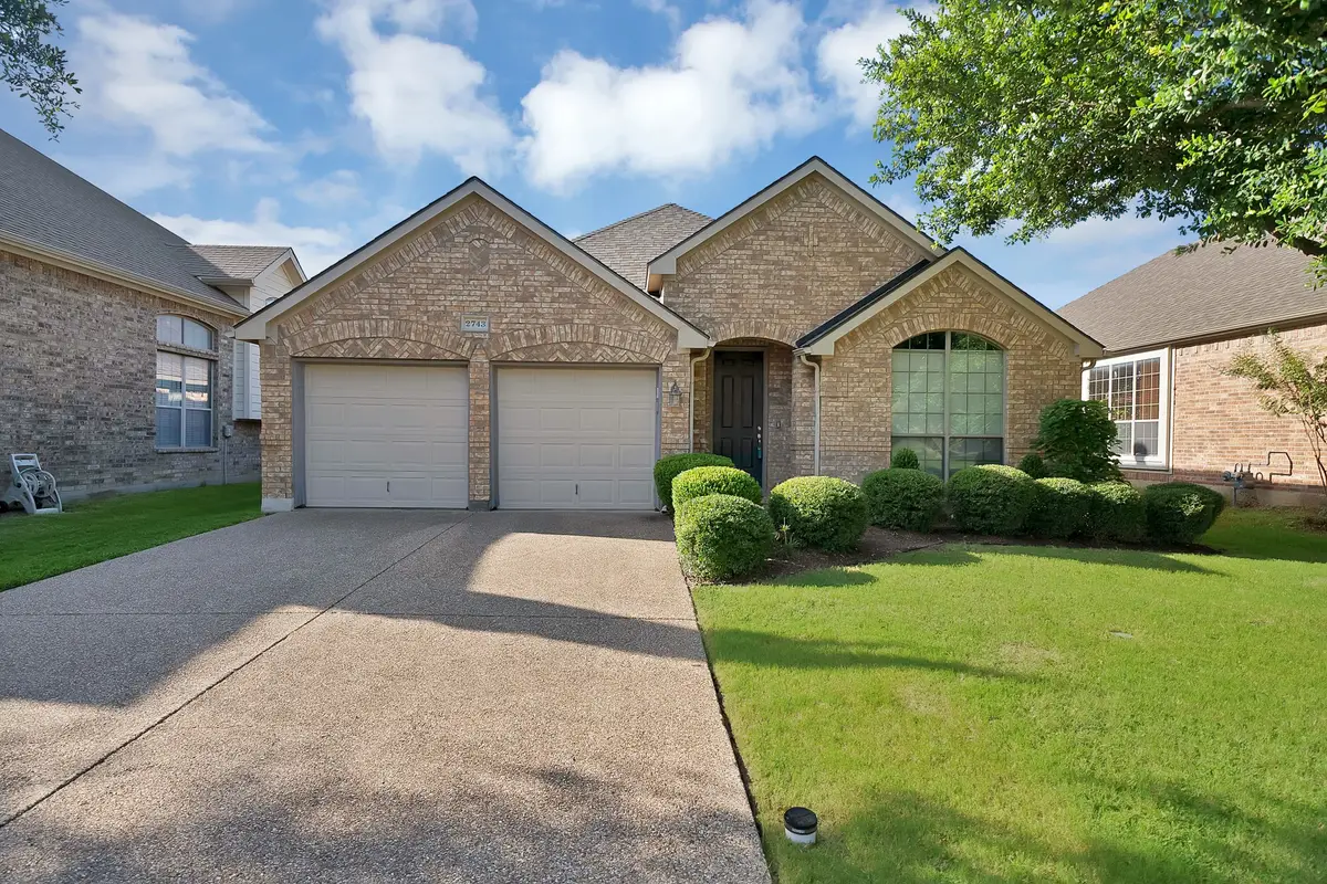 2743 Waterway Drive, Grand Prairie, TX 75054 - #1