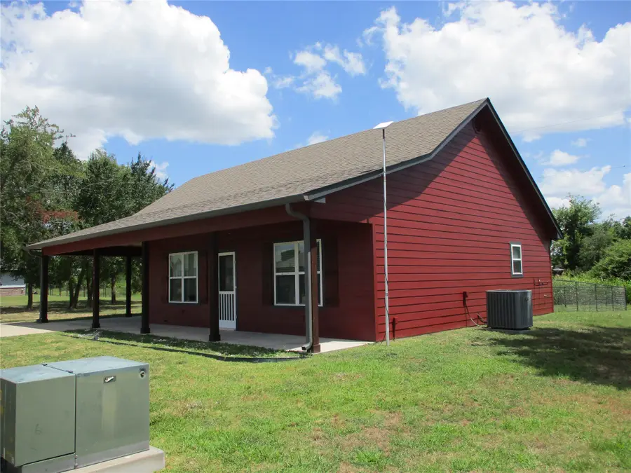 148 Mill Street, Emory, TX 75440 - #2