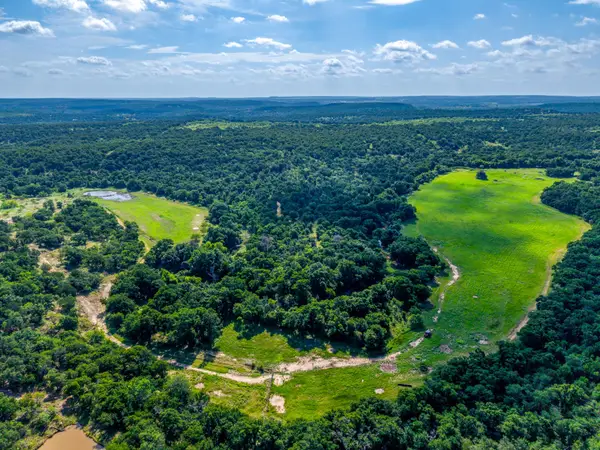 10413 County Road 136, Gordon, TX 76453